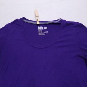 Nike Dri-Fit Athletic Pullover Long Sleeve Shirt Mens Size Extra Small XS Purple